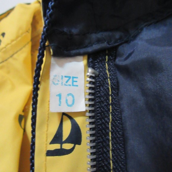 Girls size 10 Rain Coat Reversible with hood - Picture 5 of 7